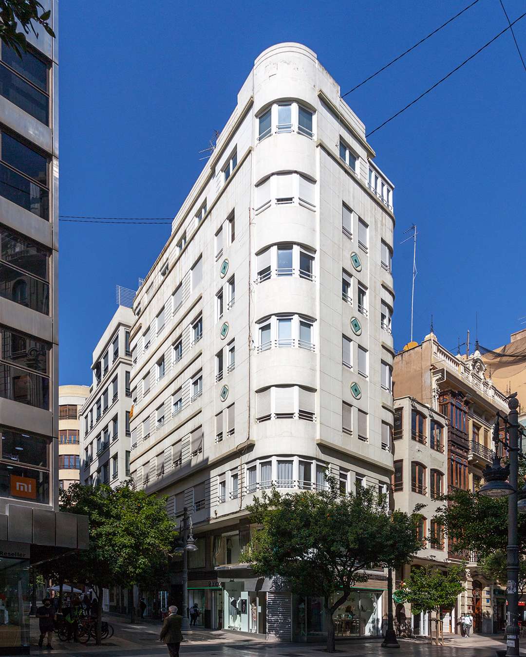 Edificio Zaragozá-Riera