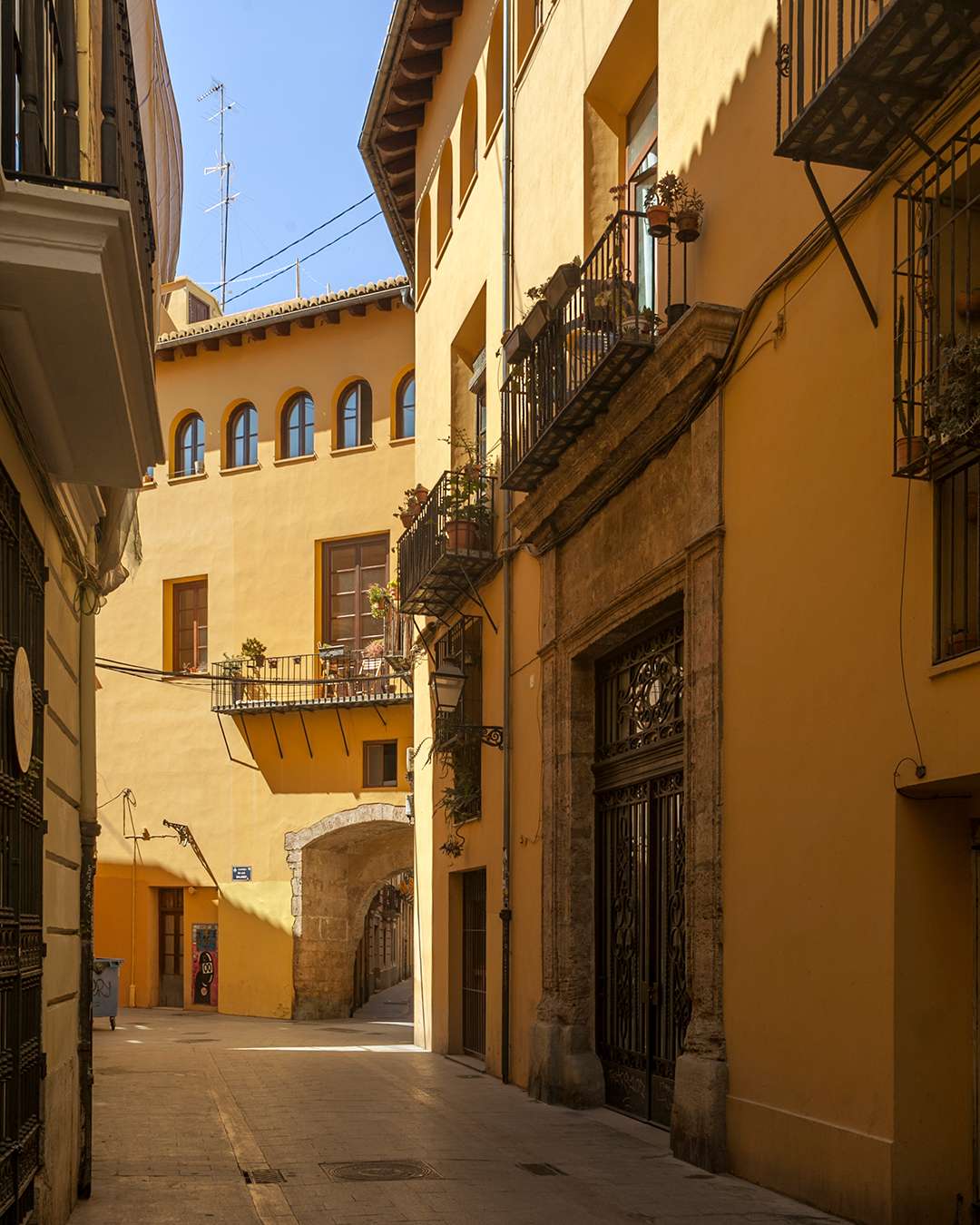 Edificio Castillo Arnedo (Portal de Valldigna)