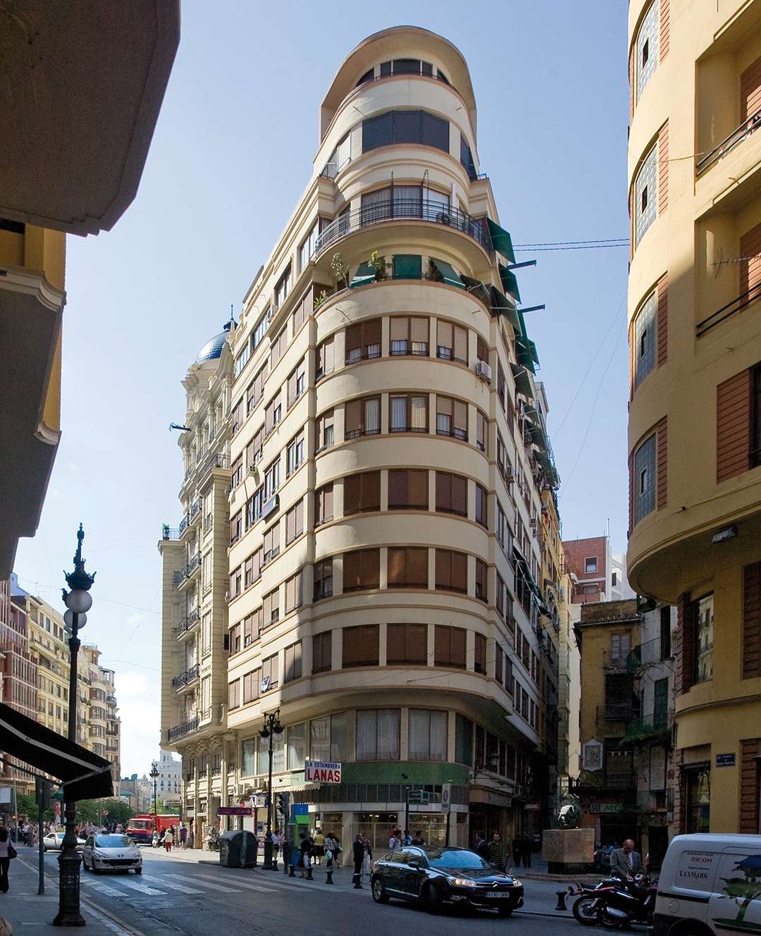 Edificio Llopis Crespo II