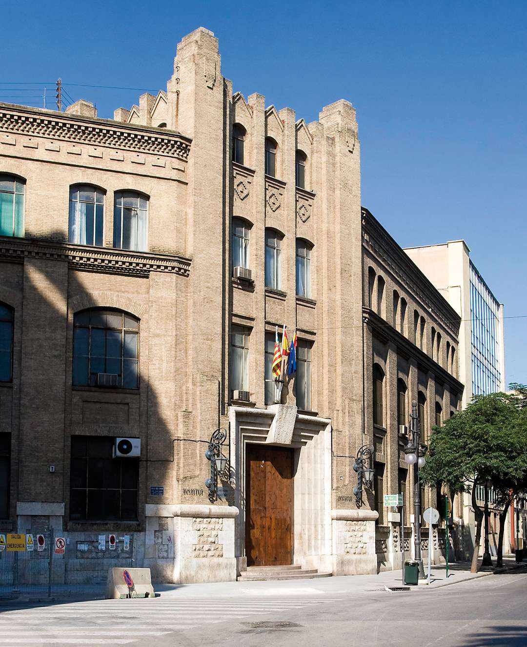 Instituto de Educación Secundaria Vicente Blasco Ibáñez (Antigua Escuela de Maestría Industrial)