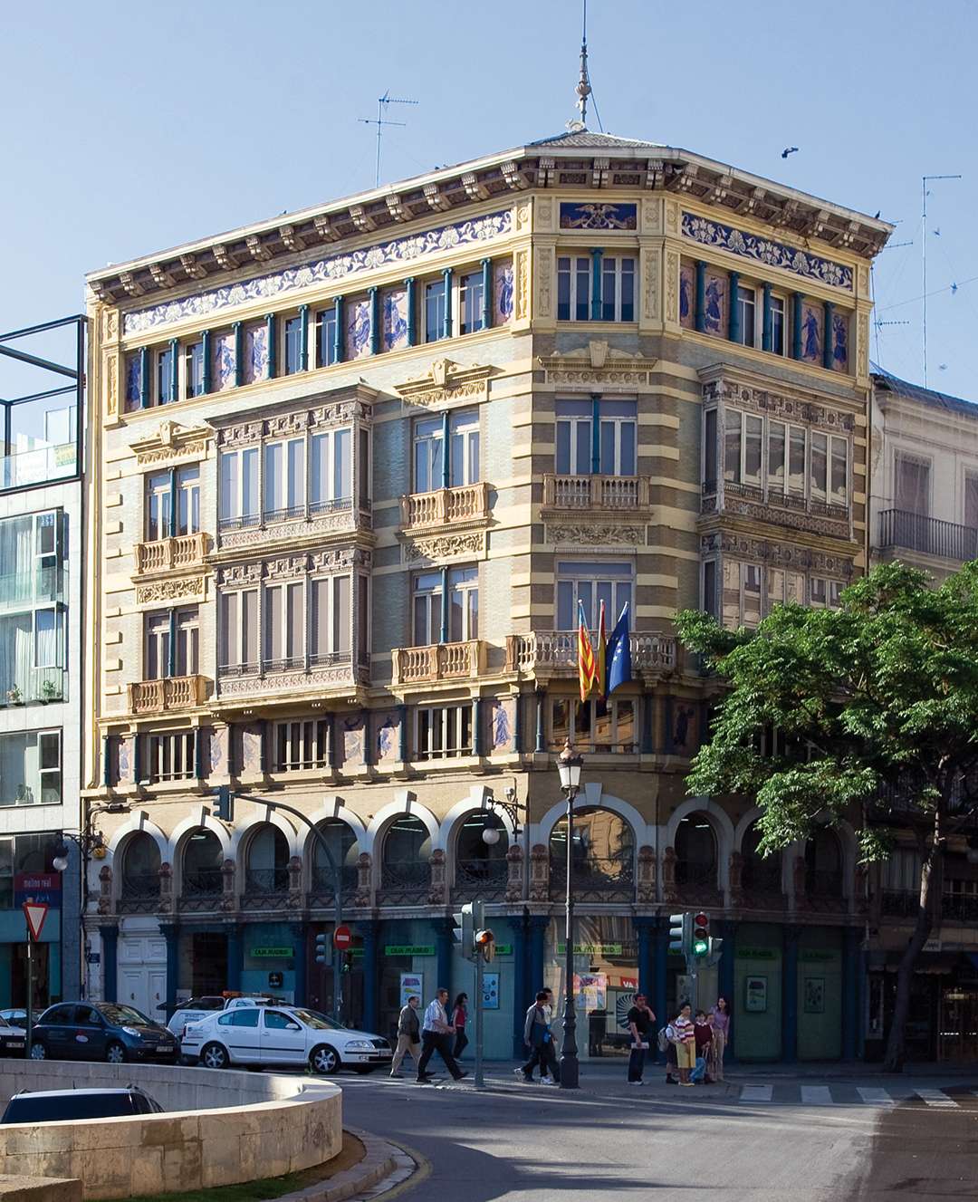 Edificio Josefa Sancho I (Antiguos Almacenes La Isla de Cuba)