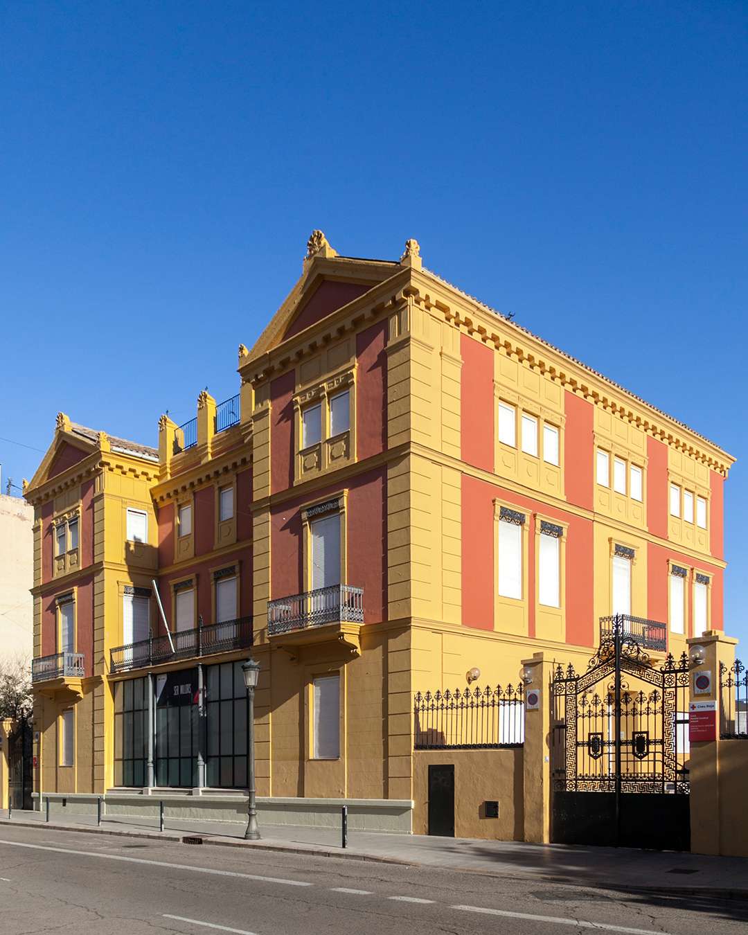 CEE de parálisis cerebral infantil Cruz Roja (Antiguo Edificio Moroder)