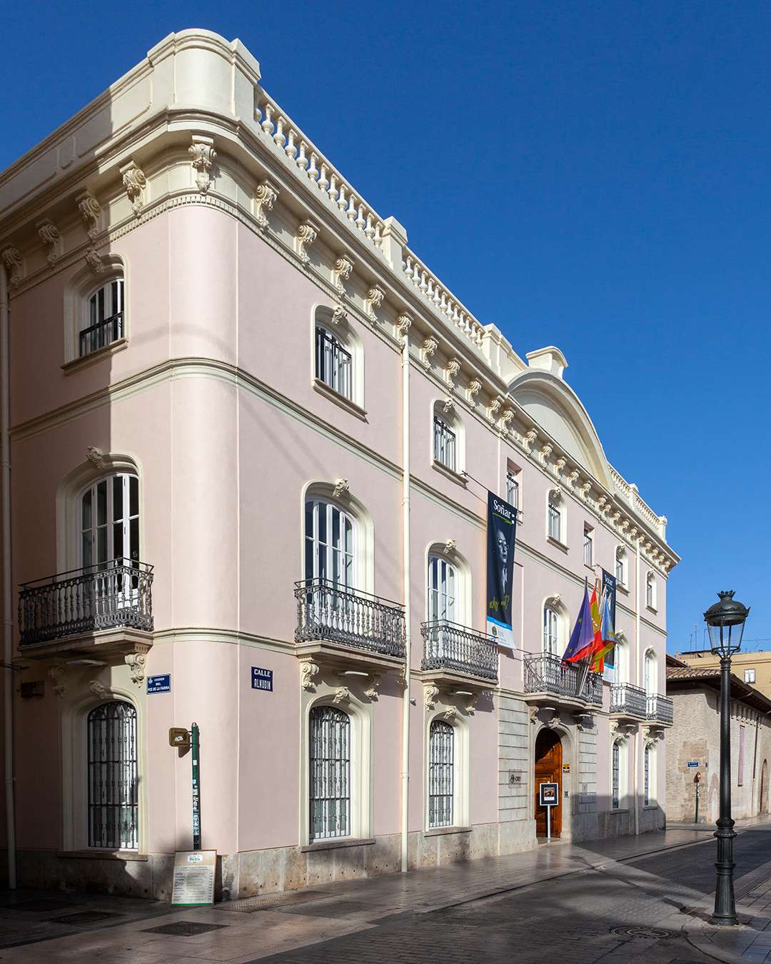 Fundación Universitaria San Pablo-CEU (Palacio Marquesa de Colomina)