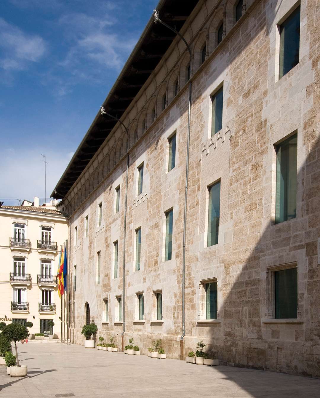 Corts Valencianes (Palacio de Benicarló)
