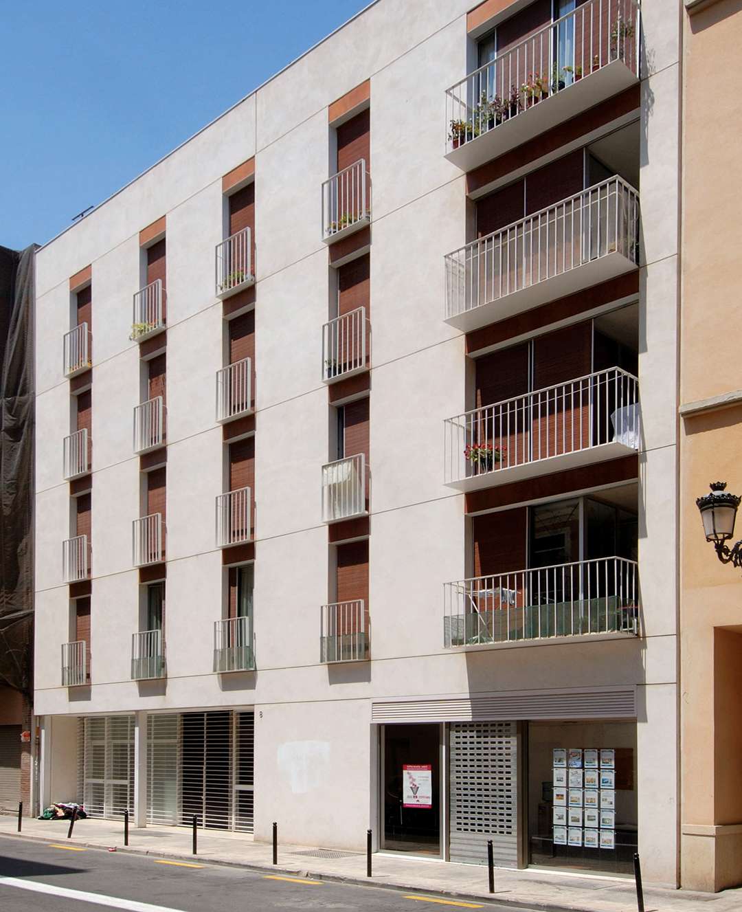 Edificio de viviendas para realojo IV